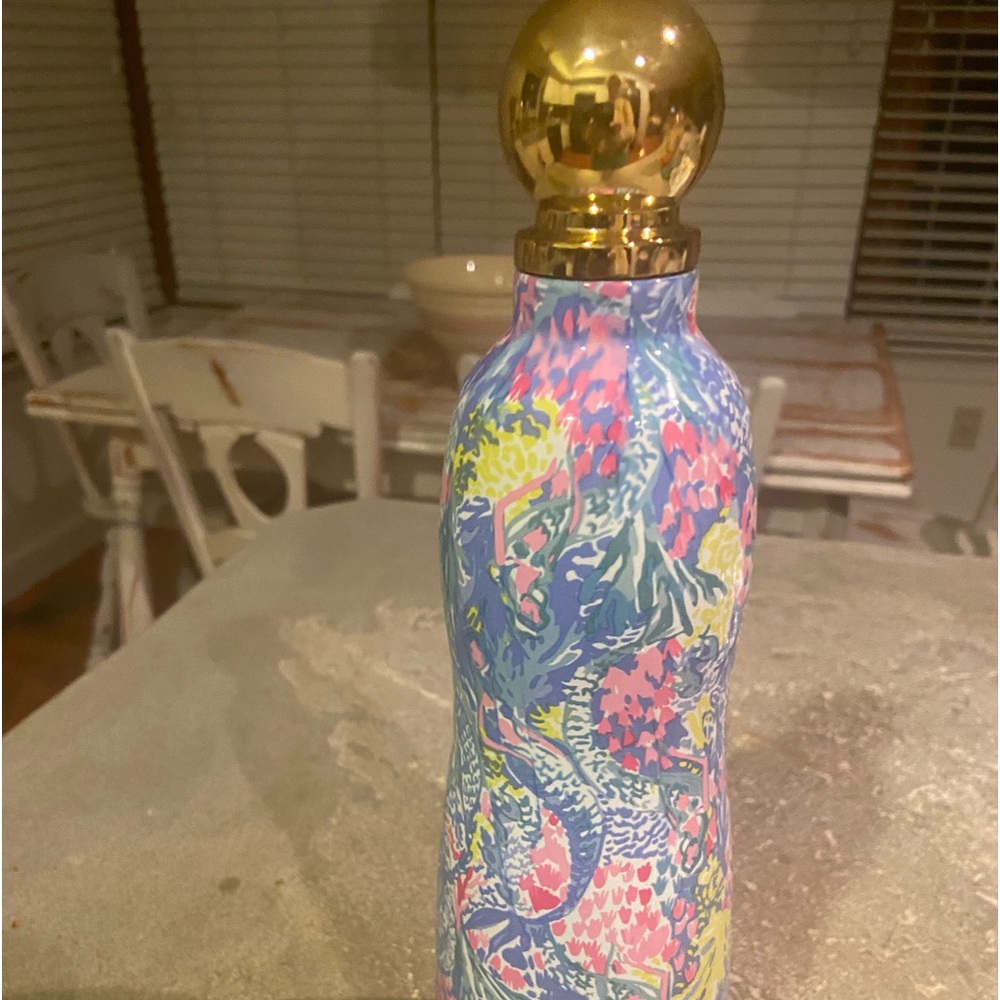 Lily Pulitzer insulated bottle